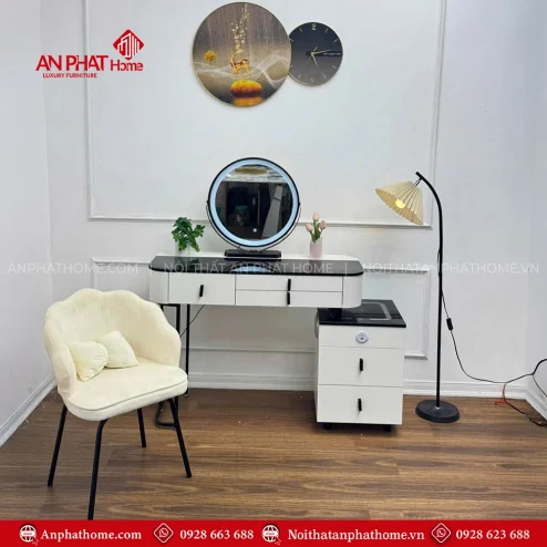 Bàn phấn nhập khẩu TN02