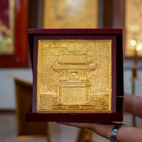 Quà Tặng Mạ Vàng