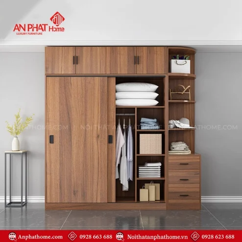 Mẫu tủ đựng quần áo kịch trần