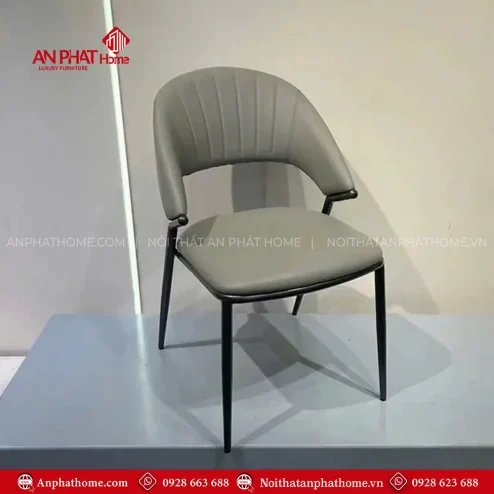 ghe an cao cap nhap khau boc da spine ga56500001