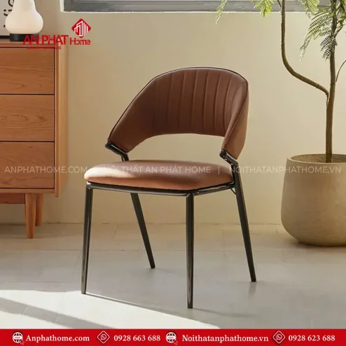 ghe an cao cap nhap khau boc da spine ga56500004