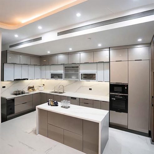 Mẫu Tủ Bếp Cánh Kính Khung Inox Cao Cấp TB-983