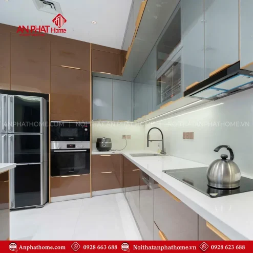 tu bep hien dai inox 304 canh kinh tb 98600002