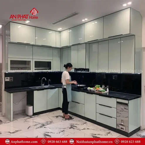 tu bep inox canh acrylic cao cap tb 92600004